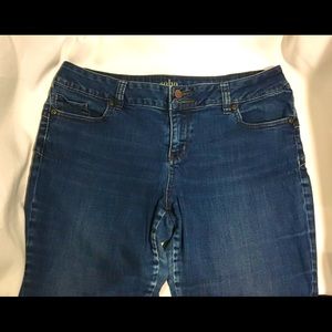 SOHO Mid Rise Jeans , New York & Co